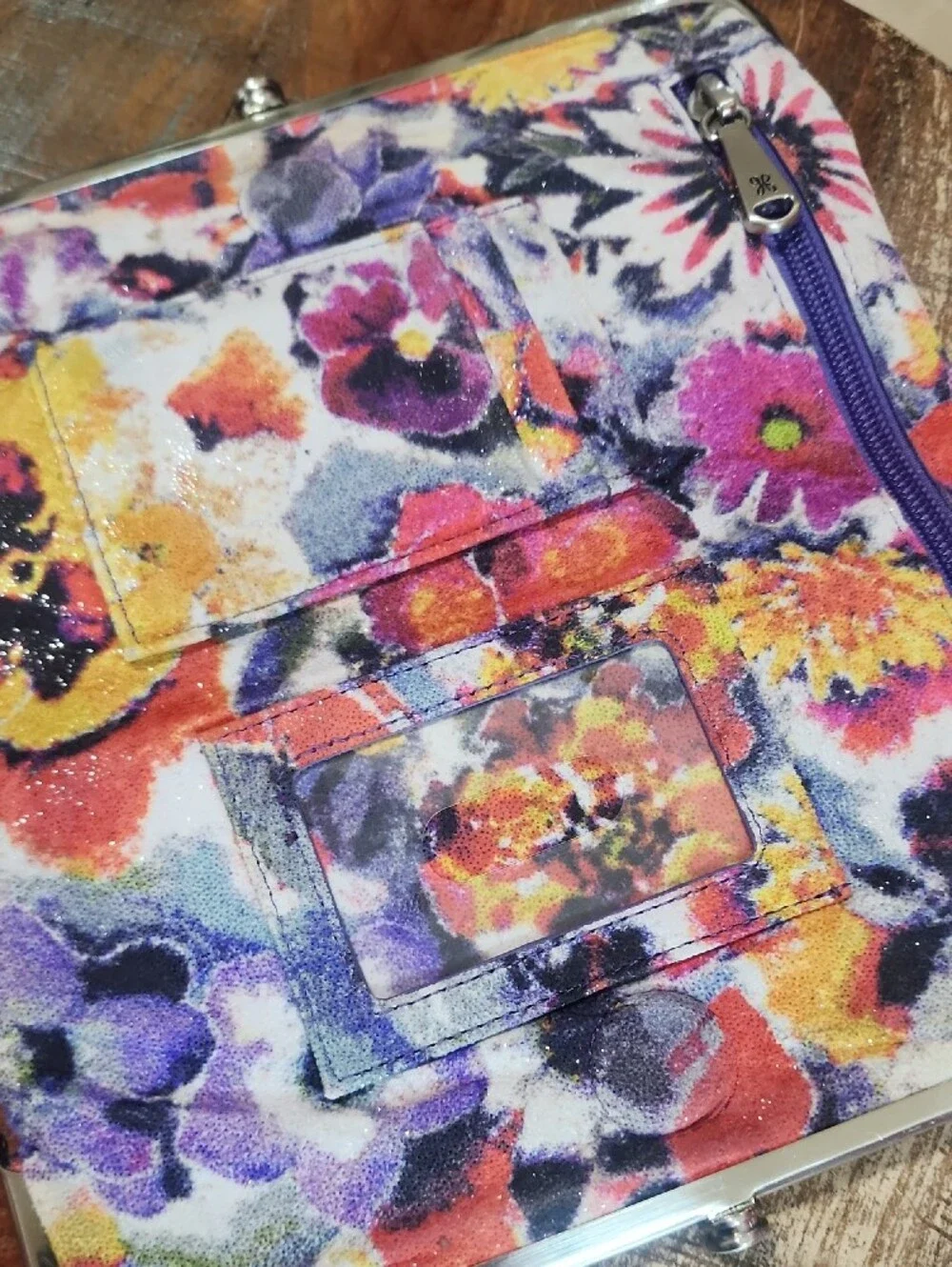 Hobo Magnetic Floral Print Clutch Fold Wallet Purple Multicolor Leather